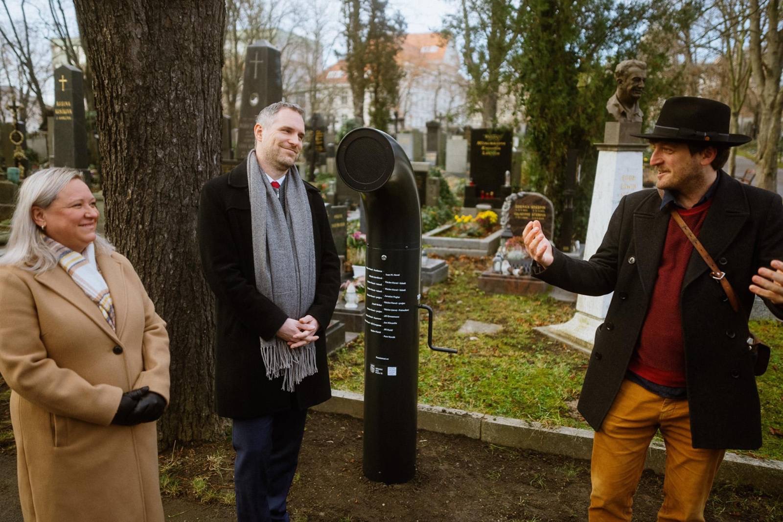 Fotografie 5 projektu Vinohradský hřbitov - Havlovský Poesiomat